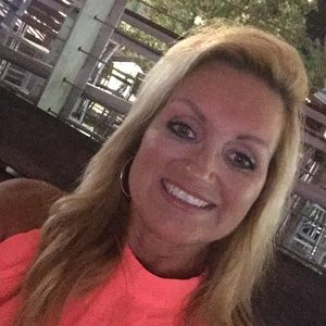 Meet your Posher, Paula